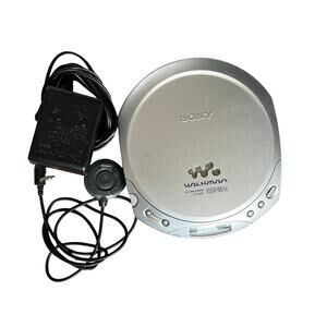 Sony Walkman Personal CD Player D-E225 AC Adaptor Remote Tested and Working